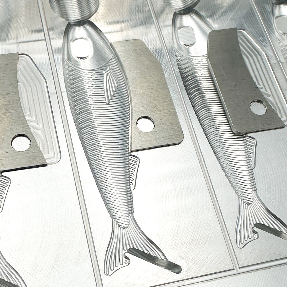 3.3 Inch SlayBait Hand Injection Mold