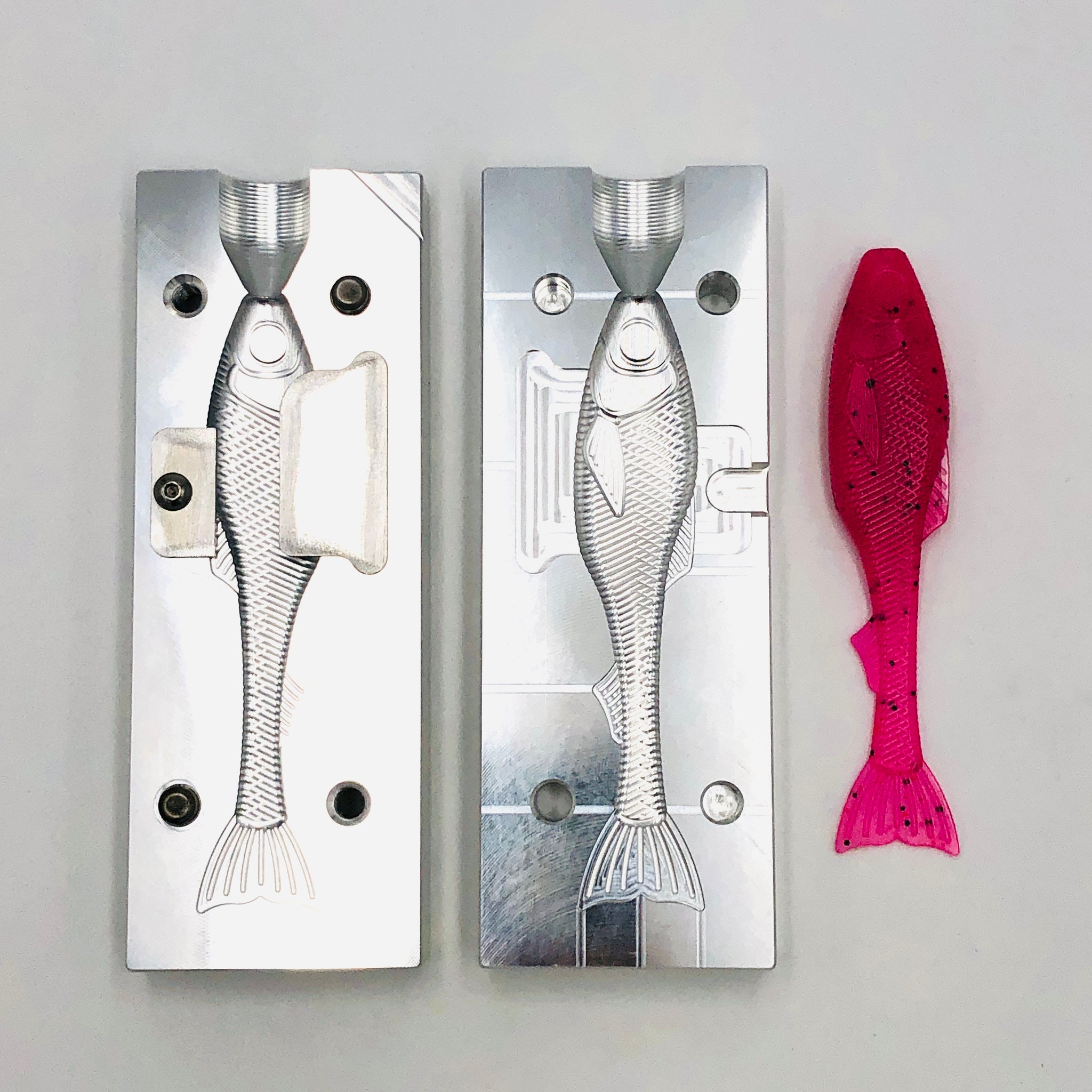 4.2 Inch Epic Darter Hand Injection Mold – Epic Bait Molds