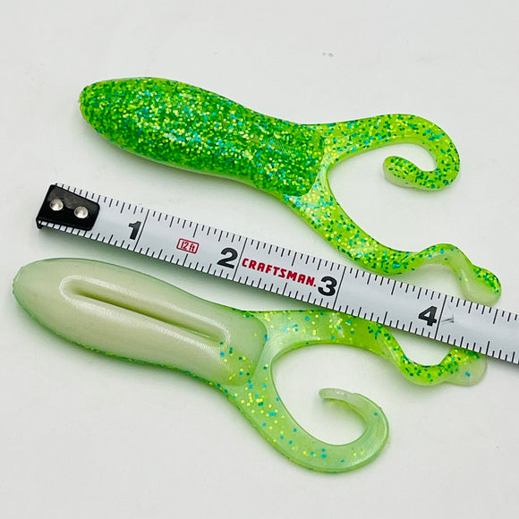 4.6 Inch Freakin Frog Hand Injection Mold soft plastic bait mold by Epic Bait Molds