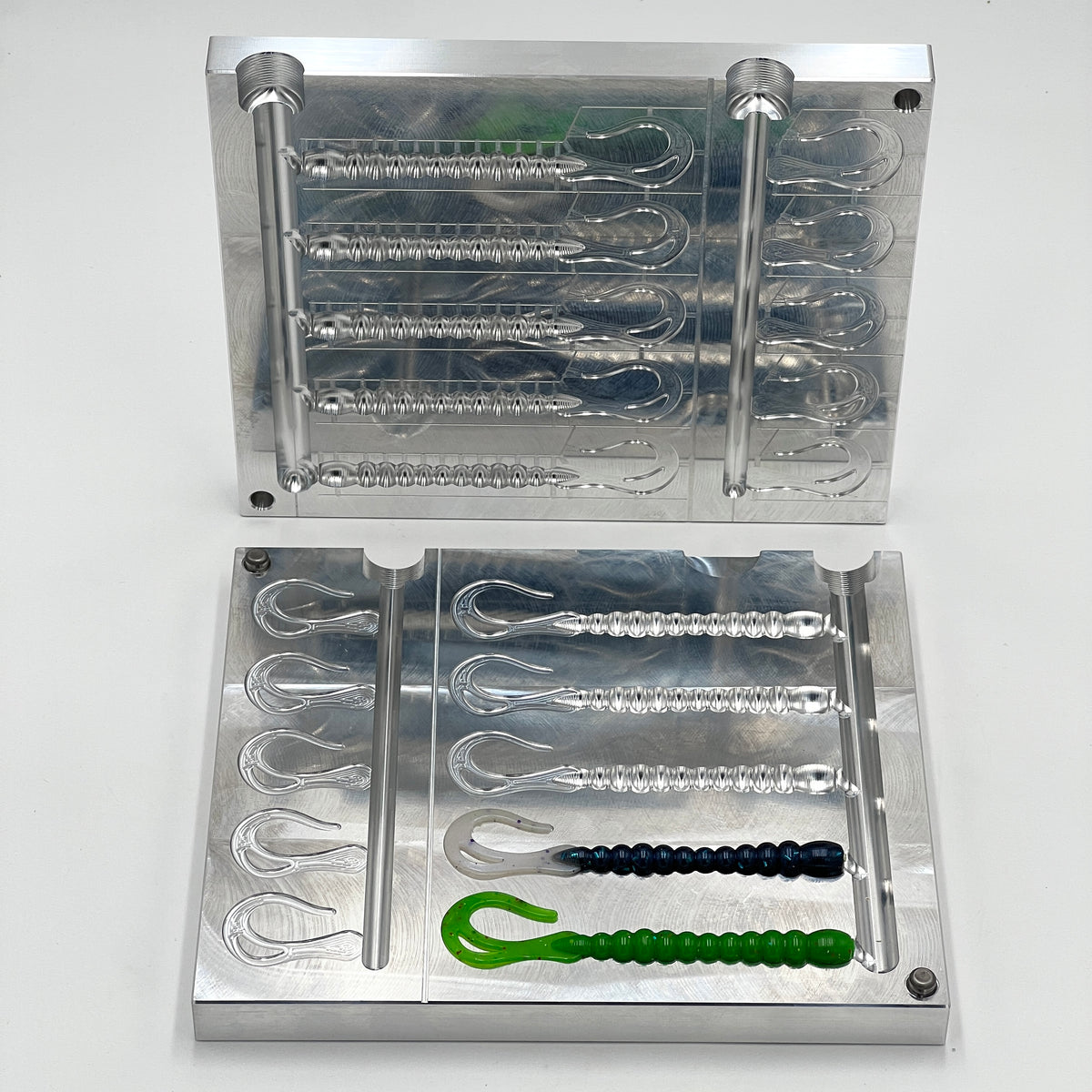 4.6 Inch Epic TapWorm Hand Injection Mold – Epic Bait Molds